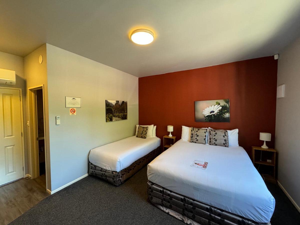 Snowhaven Motel Ohakune Bagian luar foto